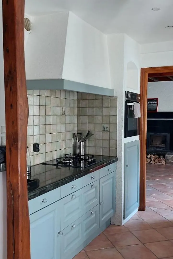 Les Pierres De Fonfage Villa Boissezon 0*,